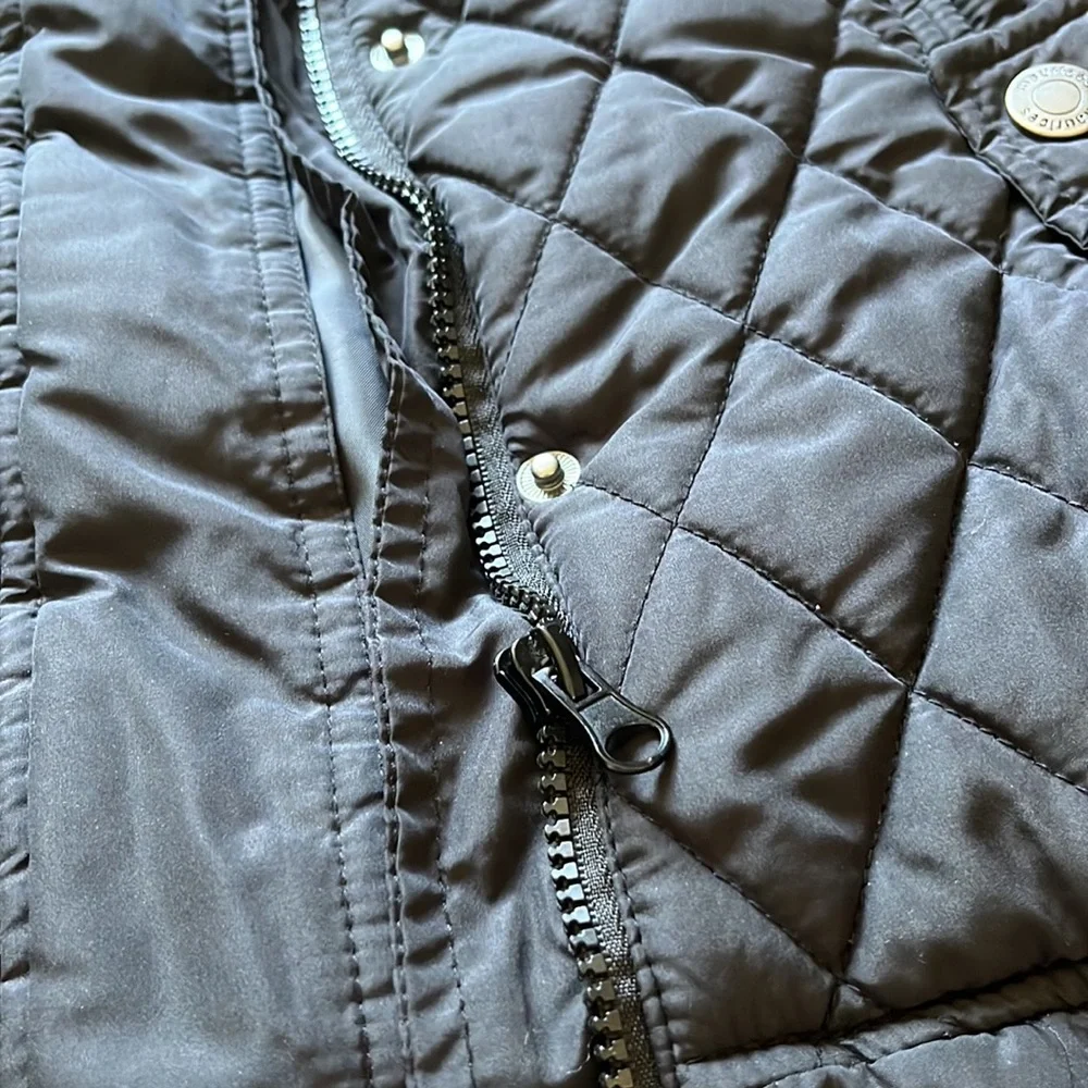 Womens vest - Picture 4 of 6